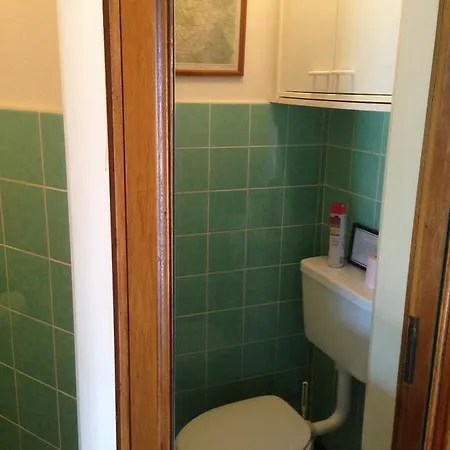 Two-bedroom Les Fougeres *